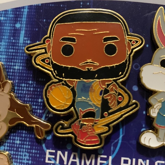 4 Pcs Funko POP Space Jam A New Legacy Pin Set Tune Squad Walmart Exclusive New - Picture 6 of 8